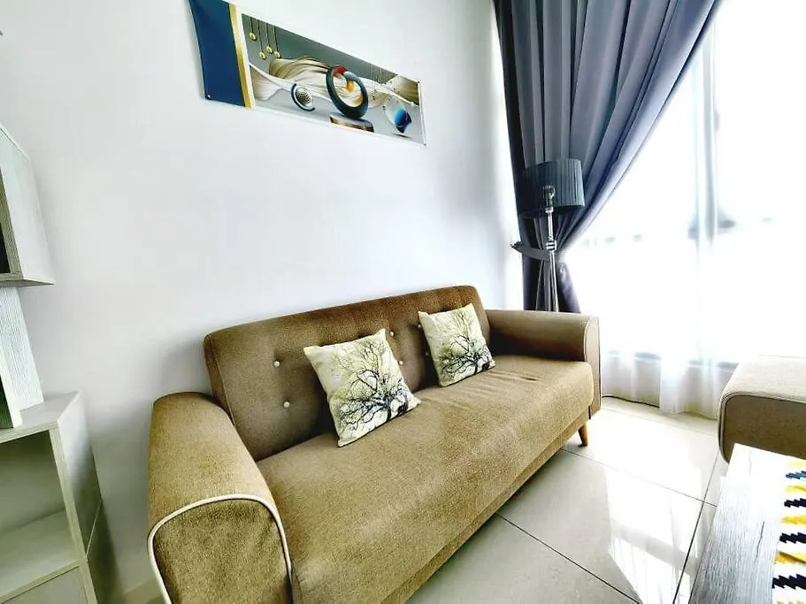 Paradigm Residence/Familysuite/3Bed-12Pax/Linkmall Johor Bahru Daire